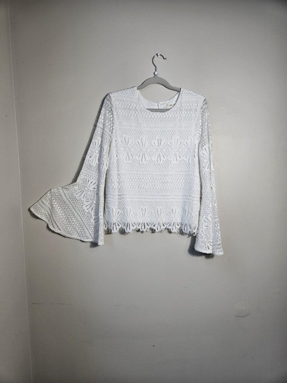 Luna Moon White Lace Crochet Bell Sleeve Blouse Women's Large Boho Floral Top